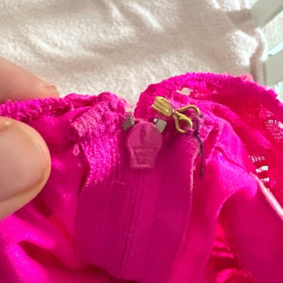 Lilly Pulitzer Fuchsia Lace Dress - Picture 4 of 4